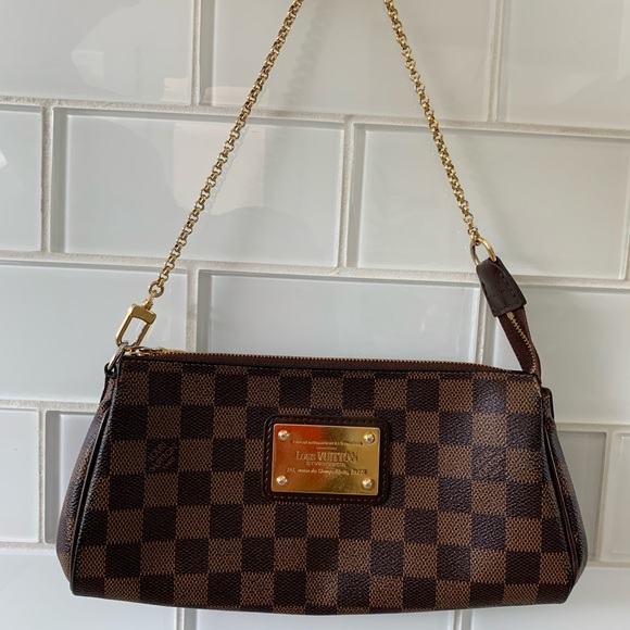 Louis Vuitton Eva Clutch in Ebene Damier - Picture 4 of 10